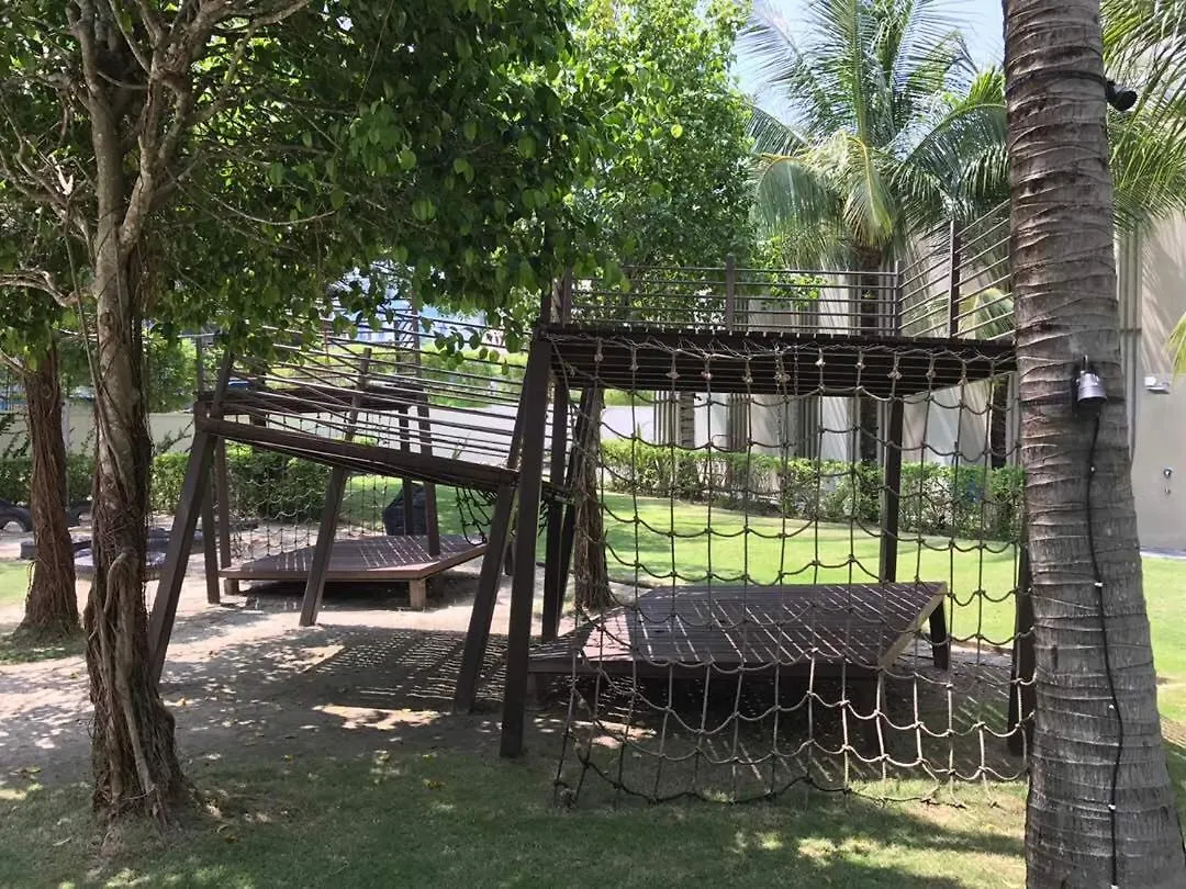 Appartement By The Sea With Side Seaview N Sunset View #3A2 à Batu Ferringhi 0*,